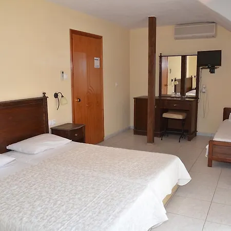 Rihios Hotel Stavros  Zimmer foto