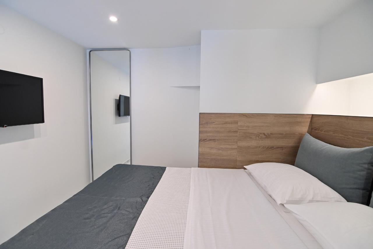Hotel Rihios 3*