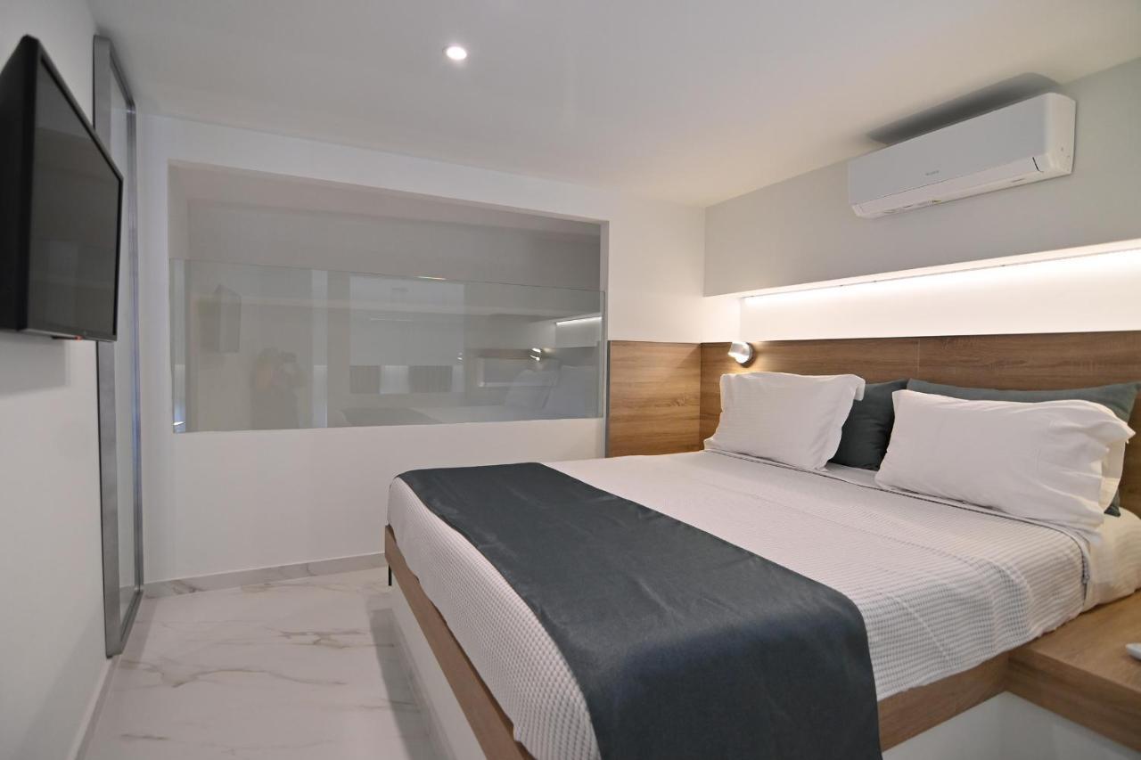 Rihios Hotel