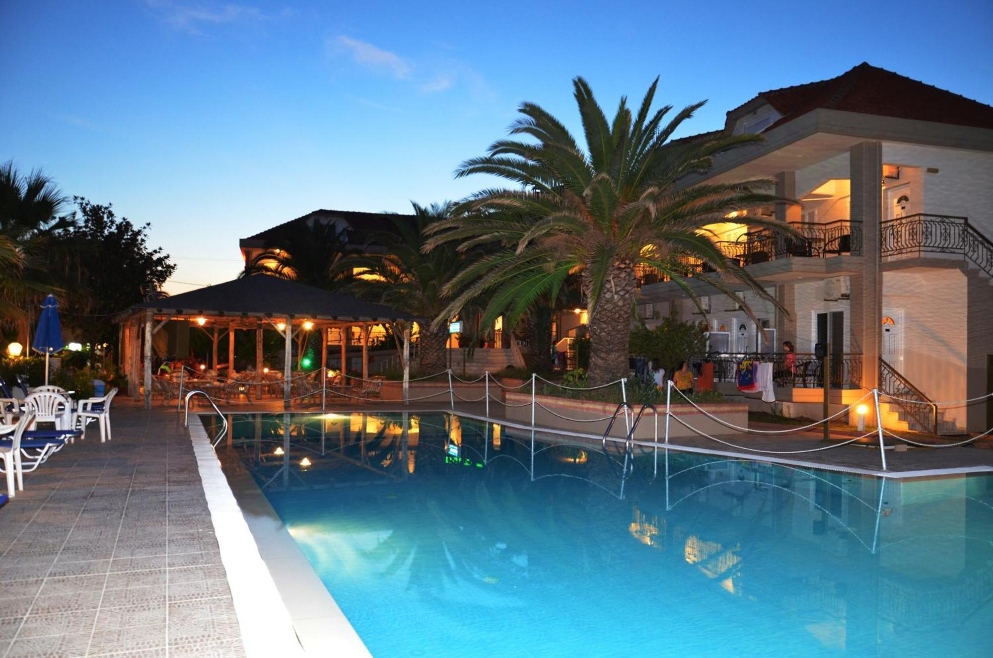 Hotel Rihios 3*